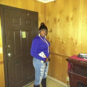 Meet your Posher, Sherrell